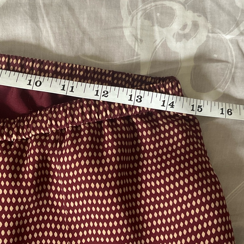 Haute Hippie Burgundy Patterned Pants size small 100% silk - Picture 4 of 5